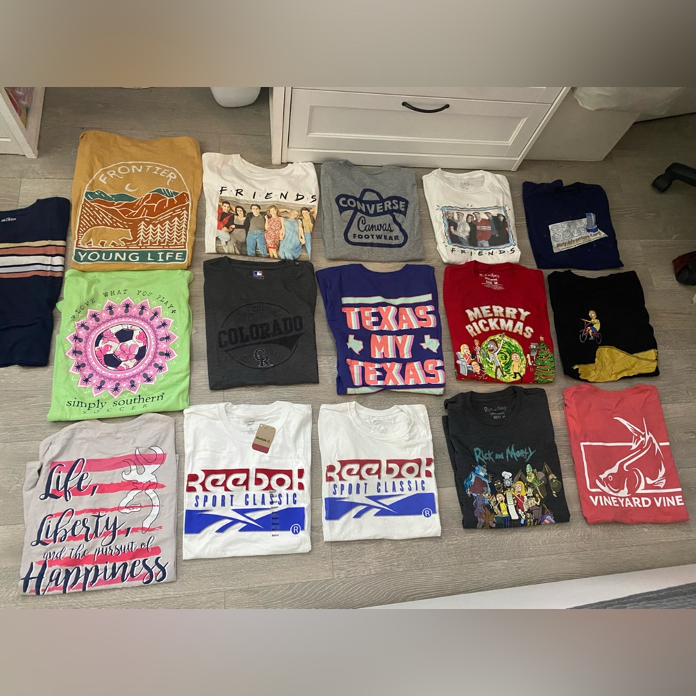 $5 T shirts/ Women’s Medium